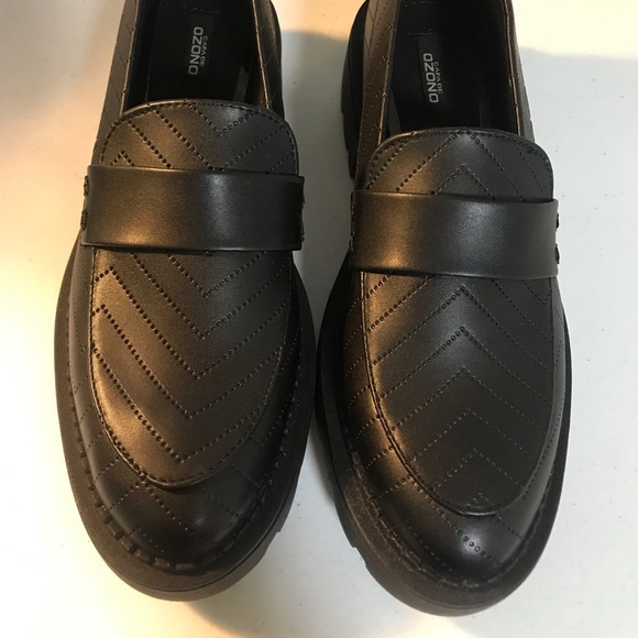 SOLD. NEW, UNUSED, chunky black loafers. - Picture 2 of 6